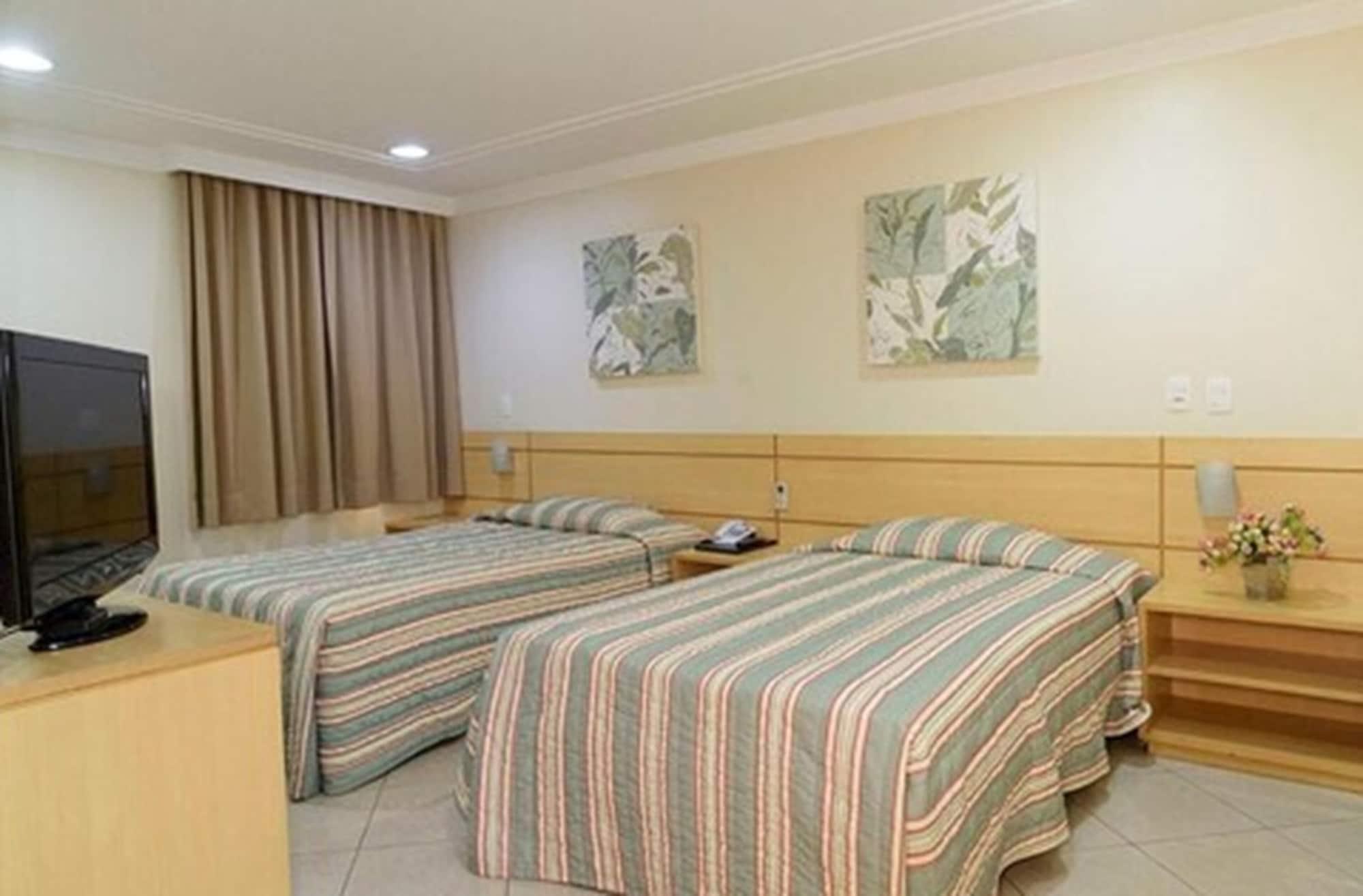 Hotel Domani Гуарульюс Экстерьер фото