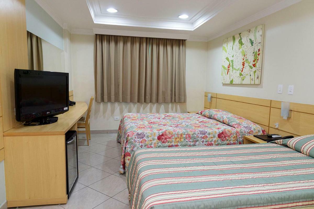 Hotel Domani Гуарульюс Экстерьер фото